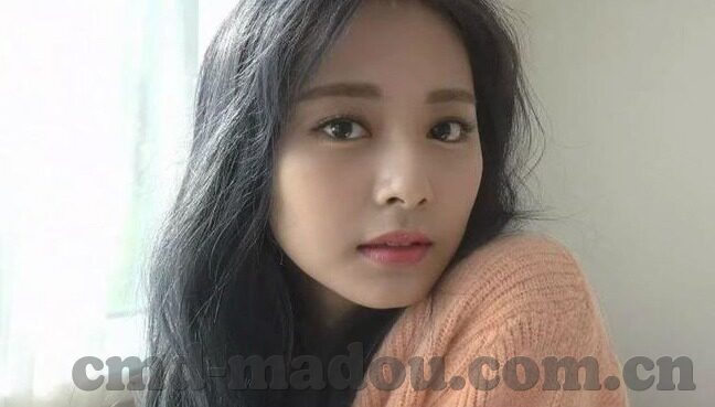 久久精品熟女亚洲av麻豆动图-探讨久久精品熟女亚洲av在当代社会中的多元化展现，一种文化与艺术交融的现象